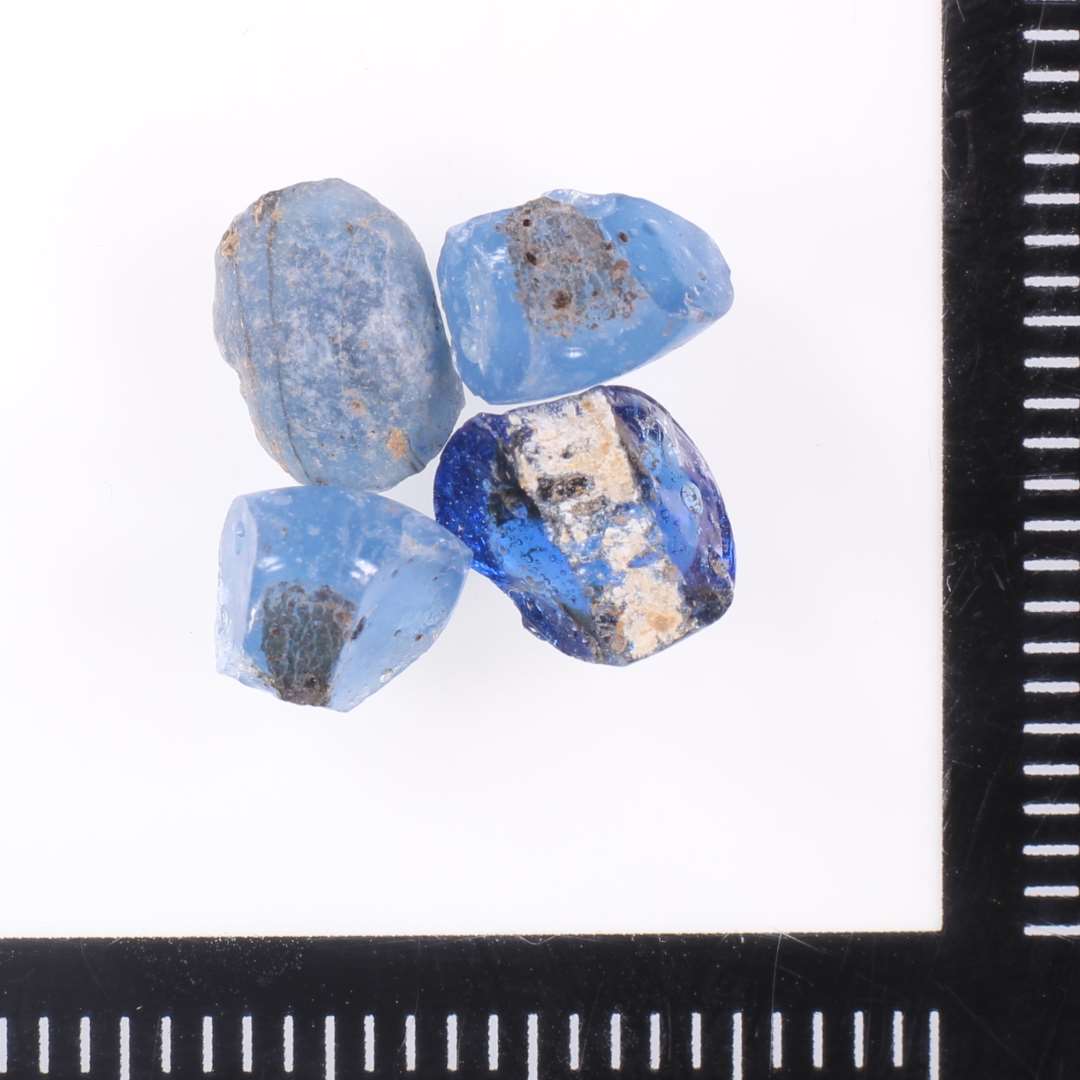 Fragment af gennemsigtig blå ringformet