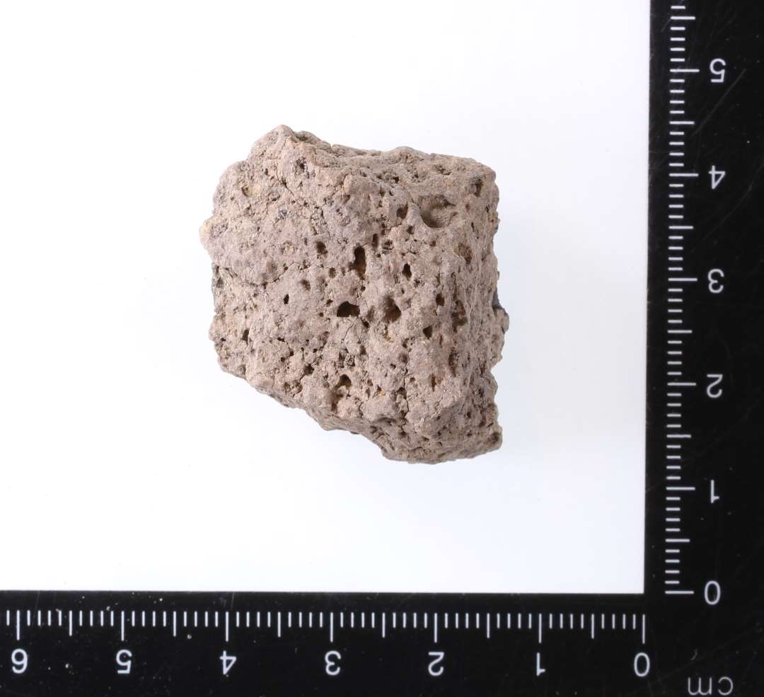 En lille stump basalt