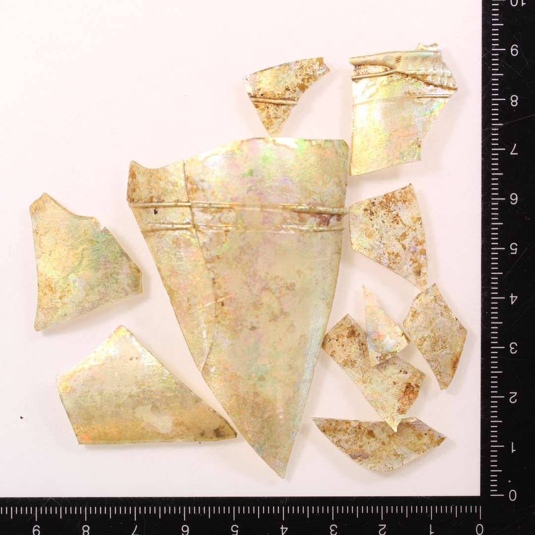 Sammenhørende fragmenter af Pasglas