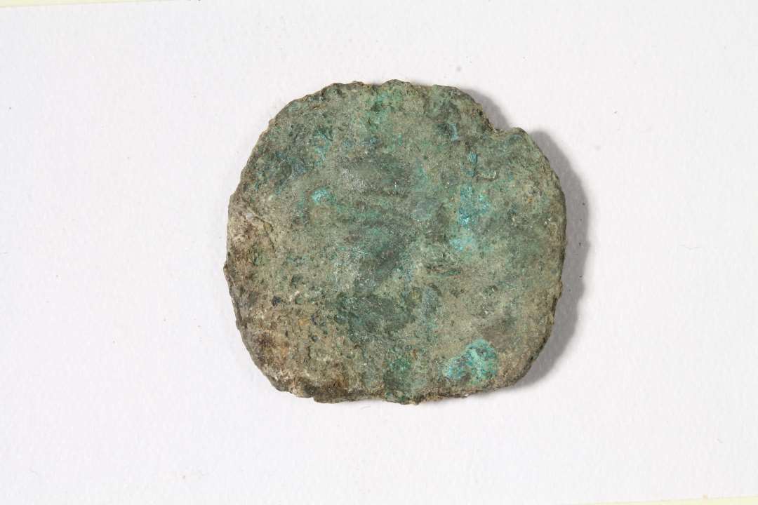 Penning, 1286-1360, MB, inkrustation