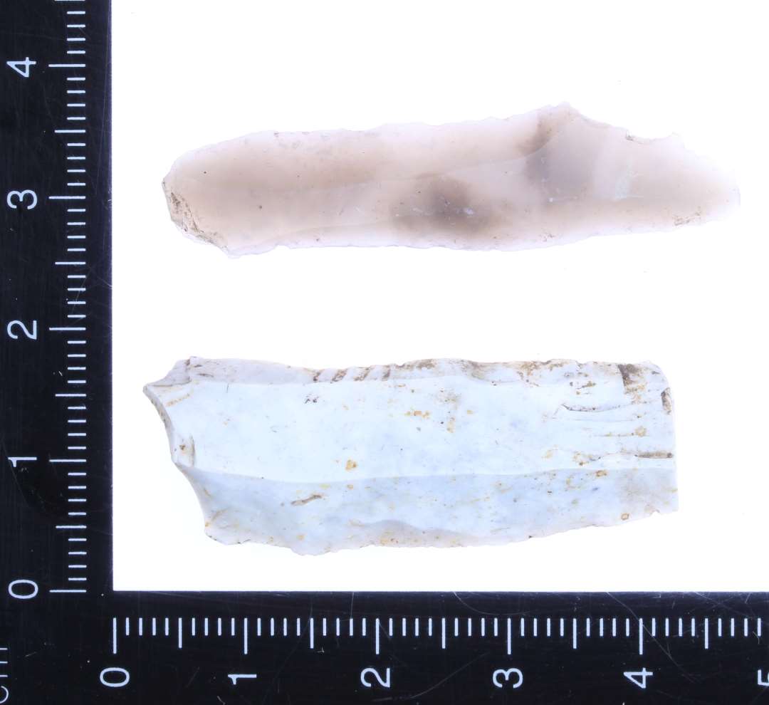 Fragment af lille flækkekniv og mikrolit-spids