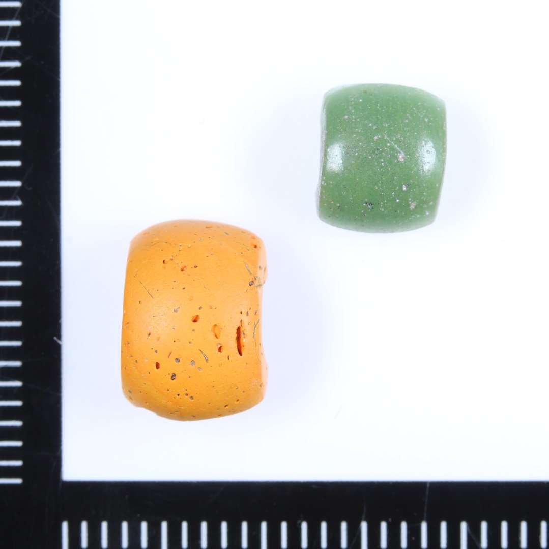 orange/ halv, grøn/ fragment.