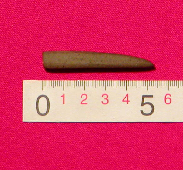  Mål. Længde:5,4 cm.