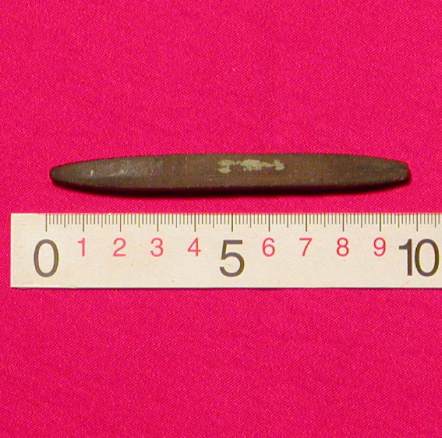  Mål. Længde:9,8 cm.