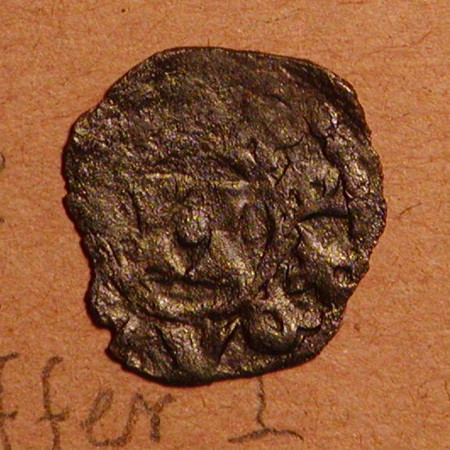 Mønt. Foreløbig bestemt som MB96, Christoffer I, (1252-1259).