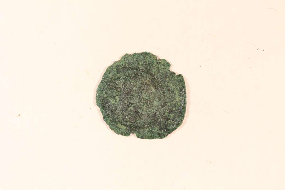 Borgerkrigsmønt. Med forholdsvis godt præg. Mønten er en dansk penning, MB 171, Nørrejylland, 1280-89